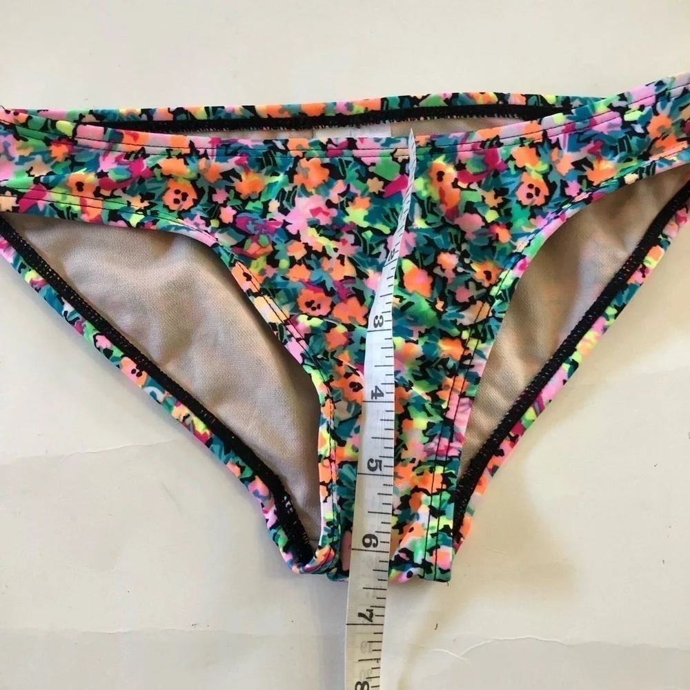 Bundle 3Pc Art Class Bikini Top and Floral Pink Bikini Bottoms Swimwear Set S6/7